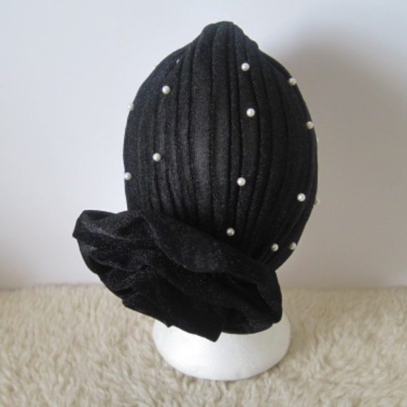 Turban Hat With Faux Pearls/Flower - Picture 4 of 7